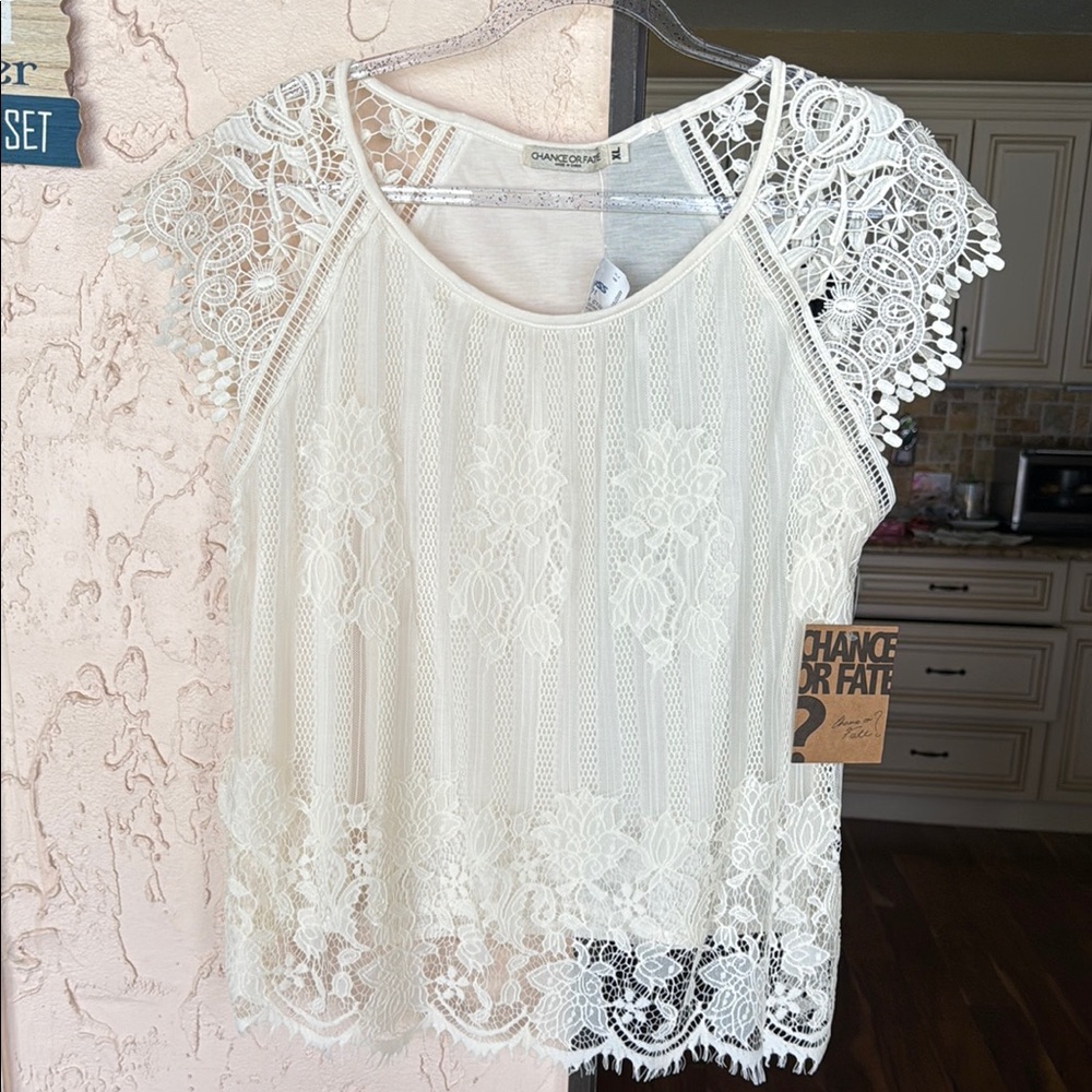 Chance or Fate Cream Lace Cap Sleeve Blouse